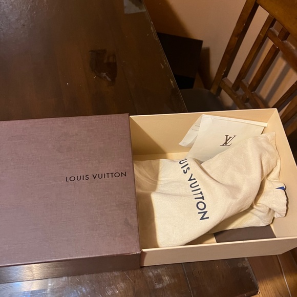 Louis Vuitton shoes main image 8